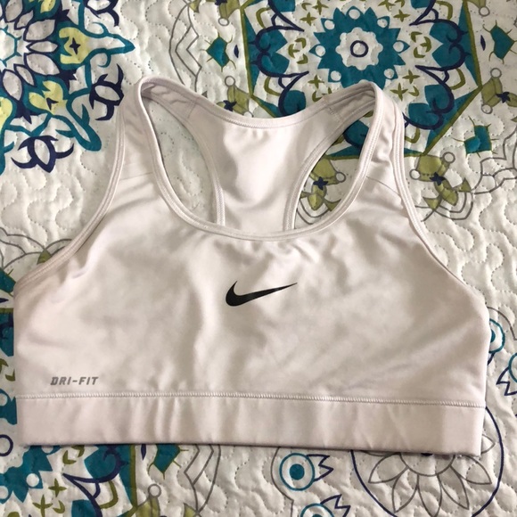 Nike Tops - Nike sports bra